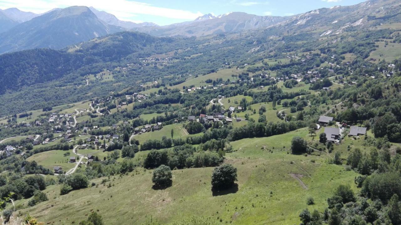 Bel Appartement Au Rez De Chaussee D'Un Chalet Jarrier 外观 照片
